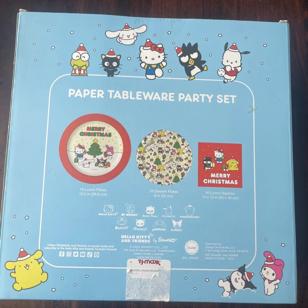 Hello Kitty Holiday Party Christmas Paper‎ Plates Tableware Party Set! NEW